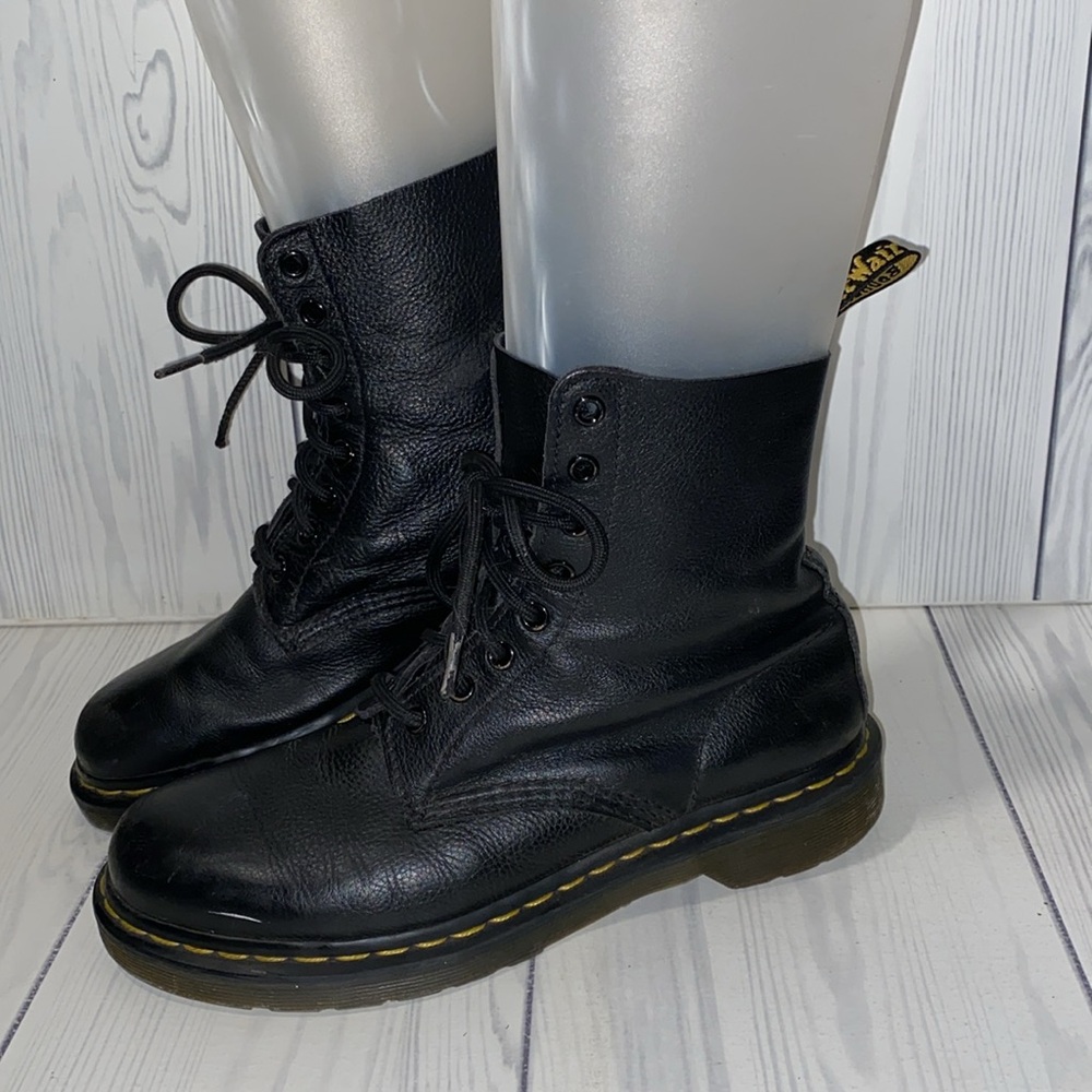 Dr Martens 13512 Virginia Boots